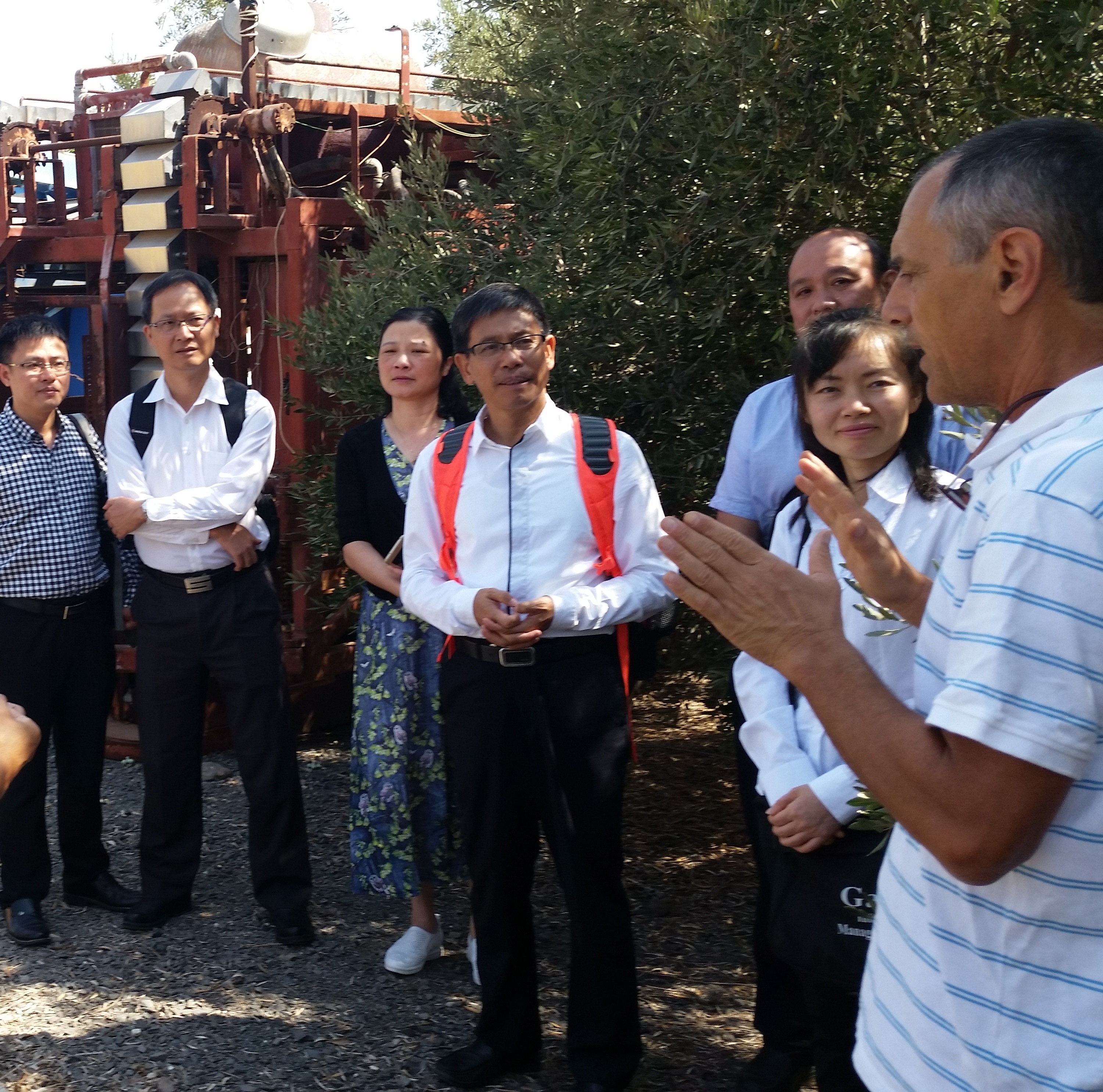 A tour of water and environmental issues in agriculture - Environmental course at Galilee College 10.9.17